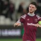 Arsenal dikabarkan segera memperpanjang kontrak Declan Rice dengan gaji 280 ribu pounds per pekan di London Utara. ( AP Photo/Kin Cheung)