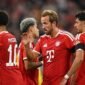Harry Kane mencetak gol ke-150 bersama Bayern Munchen dan mencapai torehan itu lebih cepat daripada Robert Lewandowski. (Foto: AP Photo/Lennart Preiss)